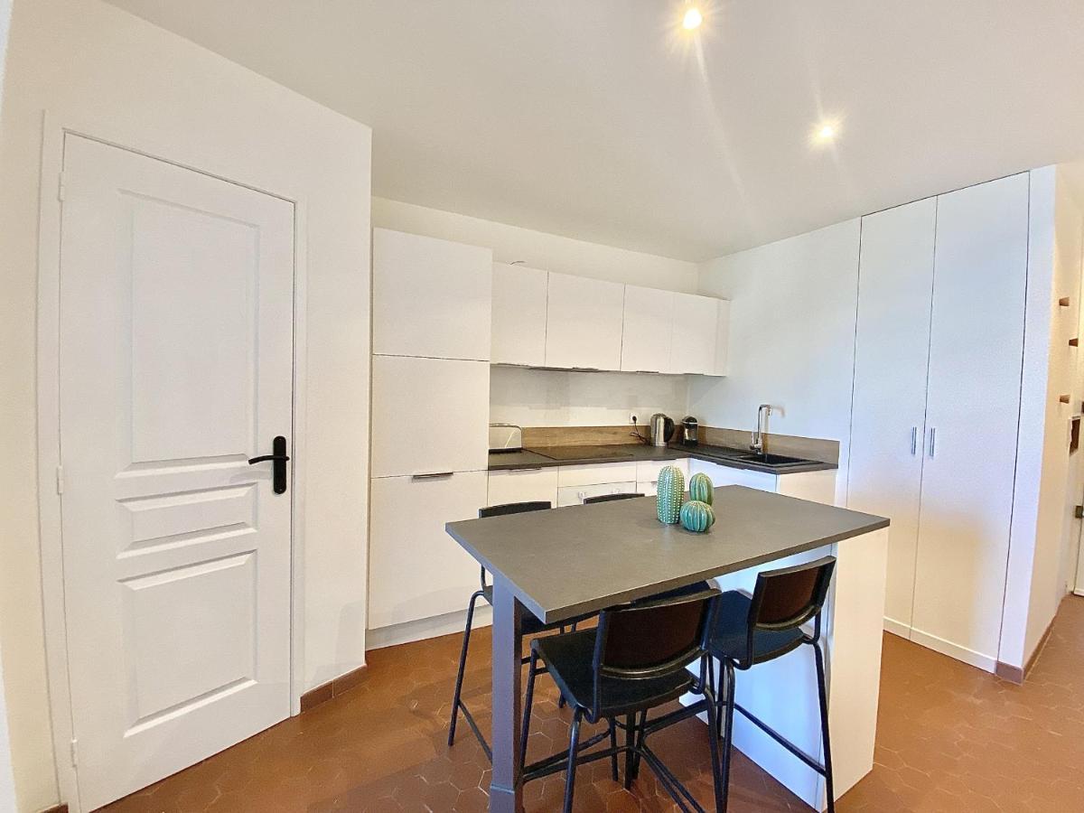 Sablettes Beach-plage-vue Mer-centre Apartment